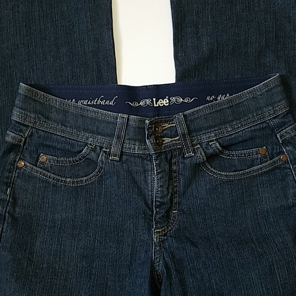 Lee No-Gap Waistband Bootcut Jeans – Size 8 Medium – Stretch Denim - Picture 4 of 8